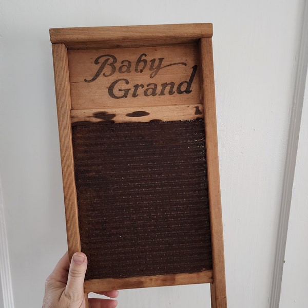 Baby Grand Wash Board