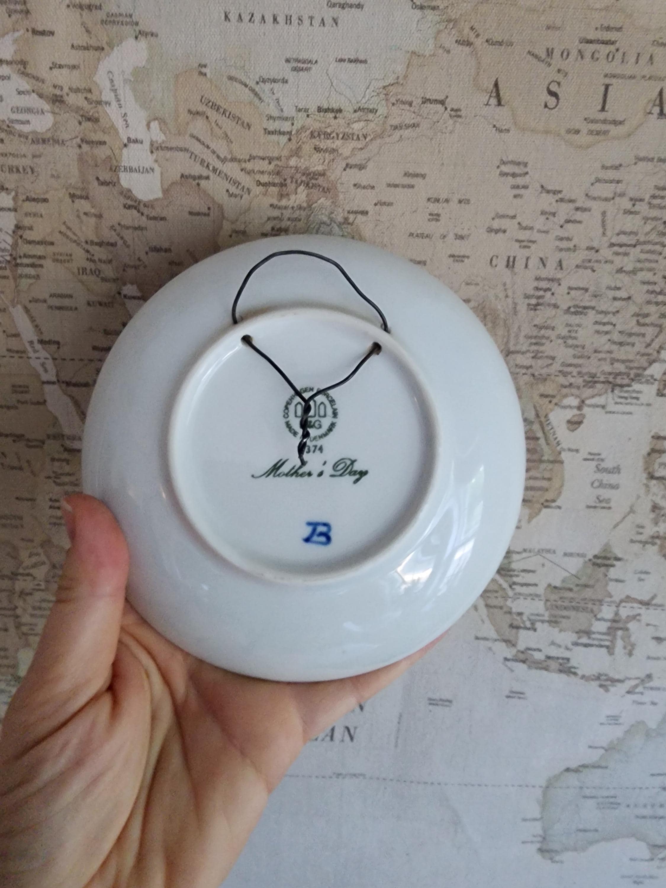 Mother's Day Copenhagen Mors Dag 1974 Porcelain B&G Plate Made in