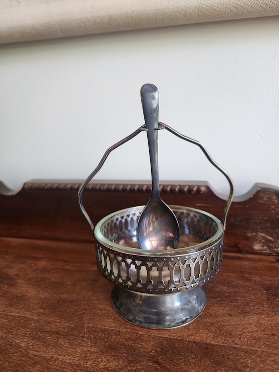 Magnifique escargot, salière en argent plaqué avec cuillère miniature en argent 925. | €37