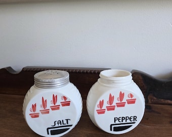 Anchor Hocking Salt and Pepper Shakers