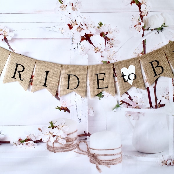 WEDDING banner BRIDE to BE, Burlap Banner, Rustic Style,  Bridal Shower Banner Photo-Prop,Engaged banner,Wedding burlap banner.