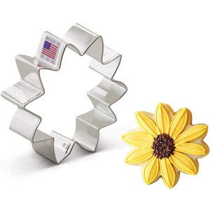 SUNFLOWER, Metal Cookie Cutter, by Ann Clark, 3.25"