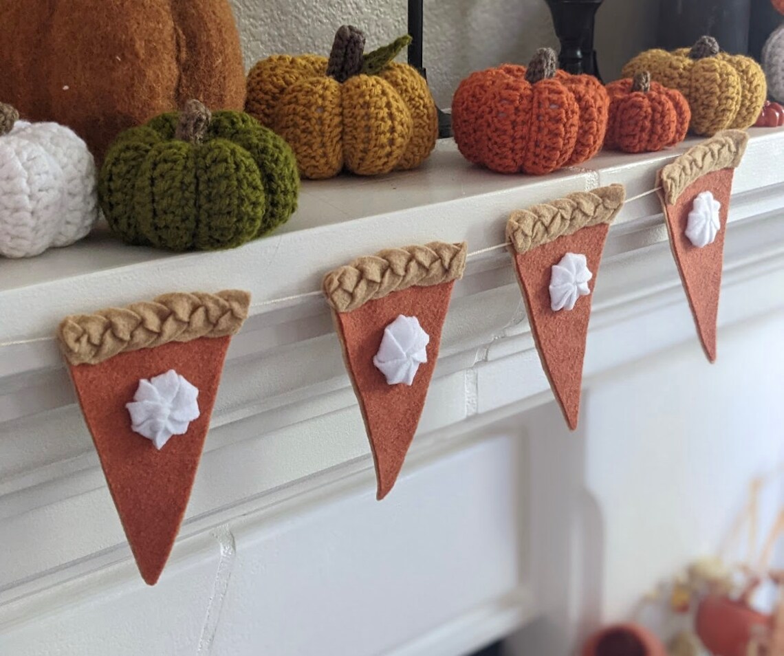Thanksgiving toasts to friends