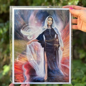 ÖLGEMÄLDE Angelic Krieger Prinzessin mit Taube auf dem Wasser von Noelle Perry Titel ""Transcendence"" 2022 ~ PRINTs und Grußkarten."