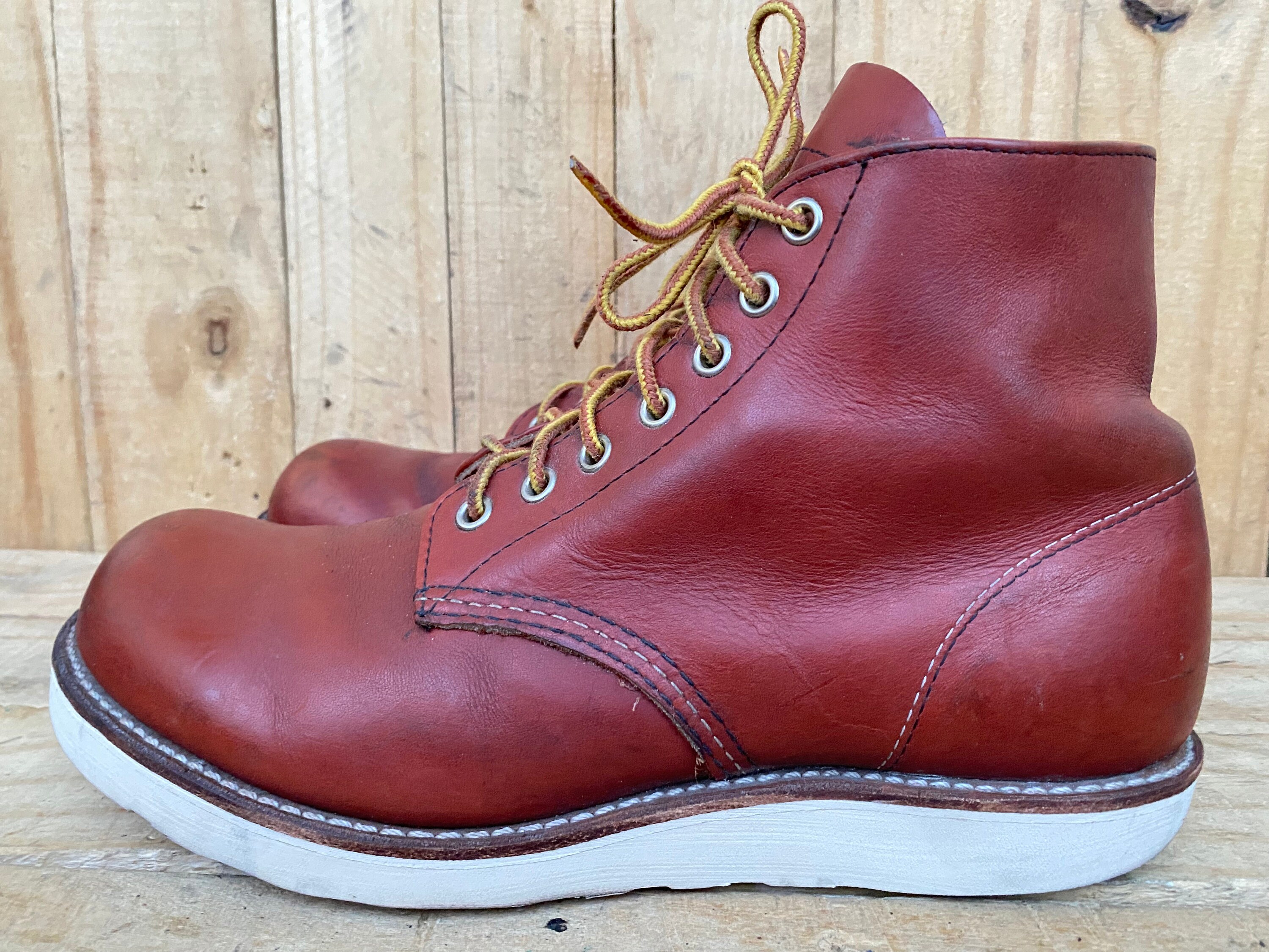 RED WING 8166 Classic Round Toe Brown Leather Boot Men Size- 8.5 D 