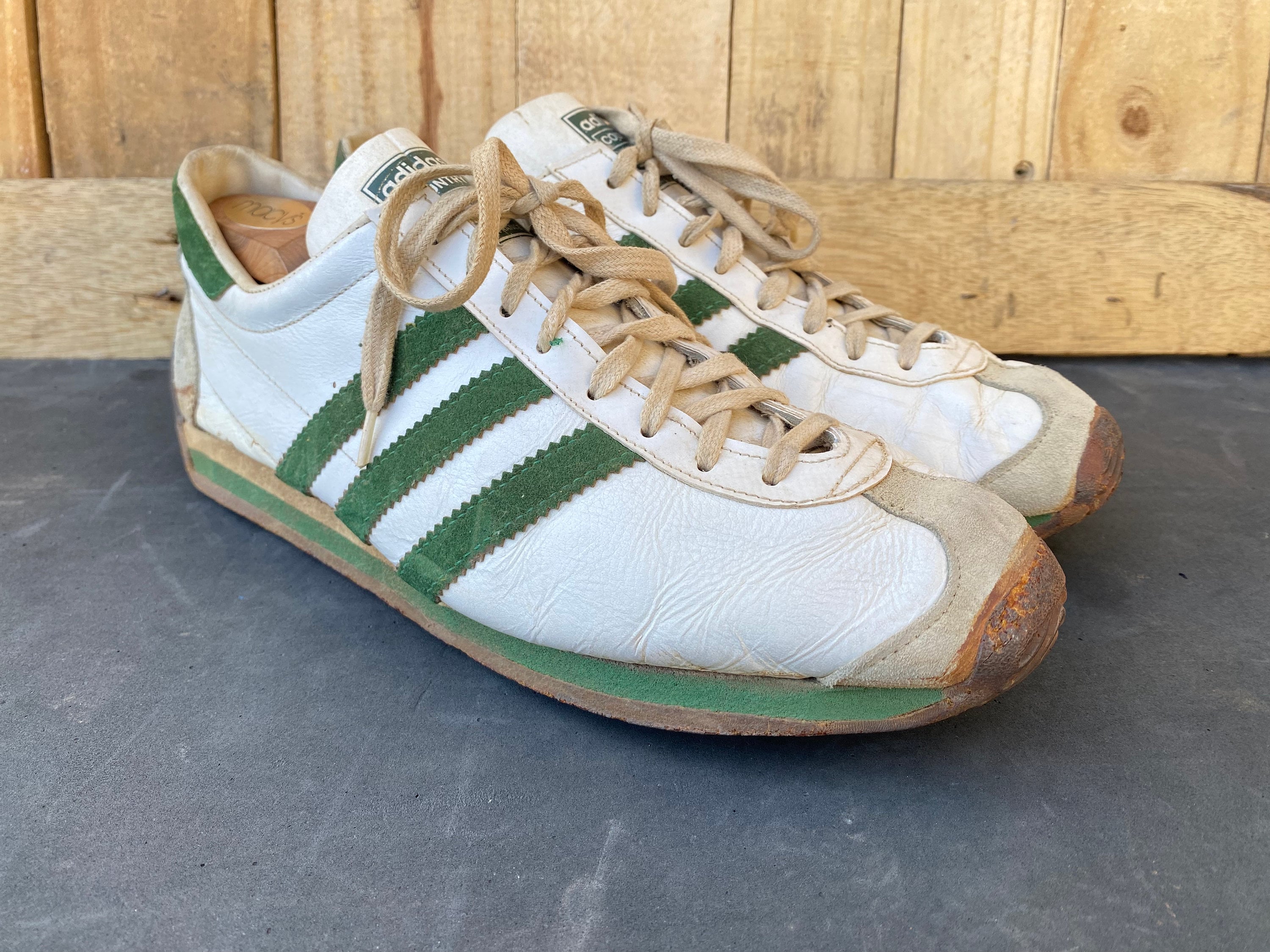 Rare VTG 70s Adidas France White & Green Leather Kong