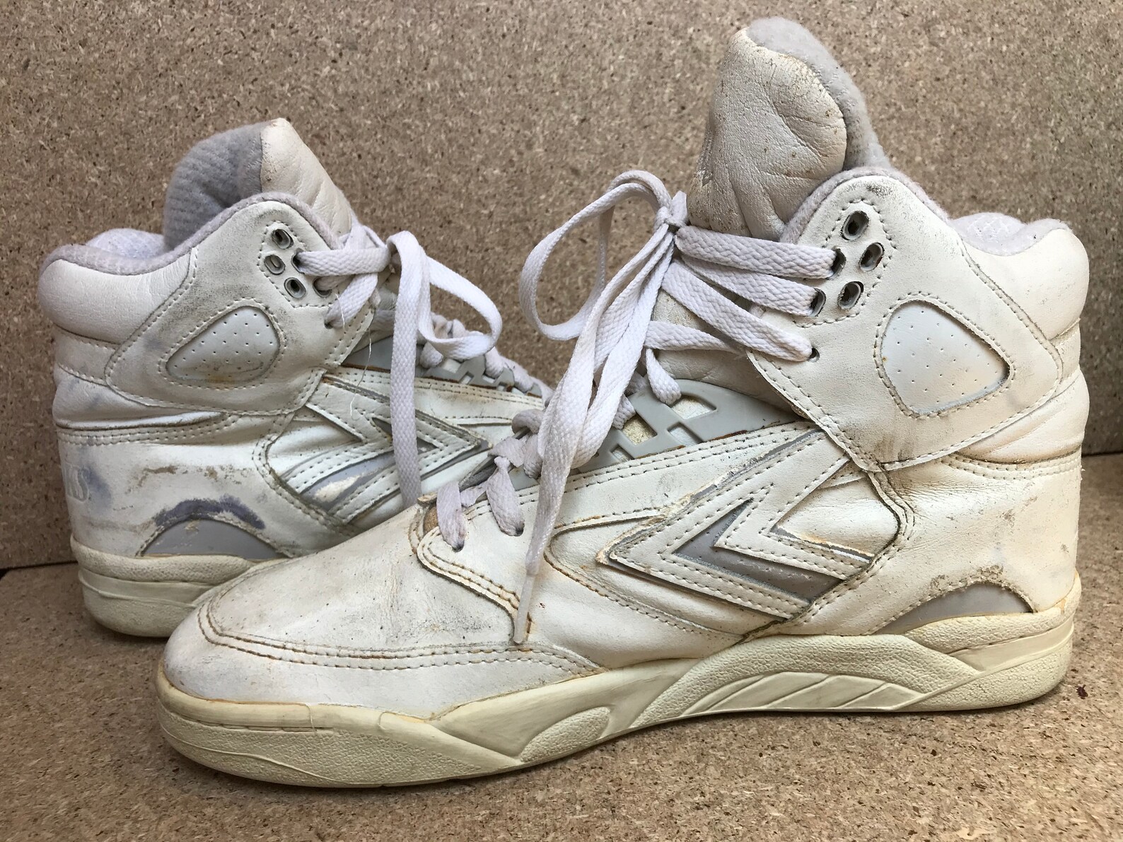 BROOKS Vintage High Top Basketball Shoes White Blue Sz US 9.5 Etsy