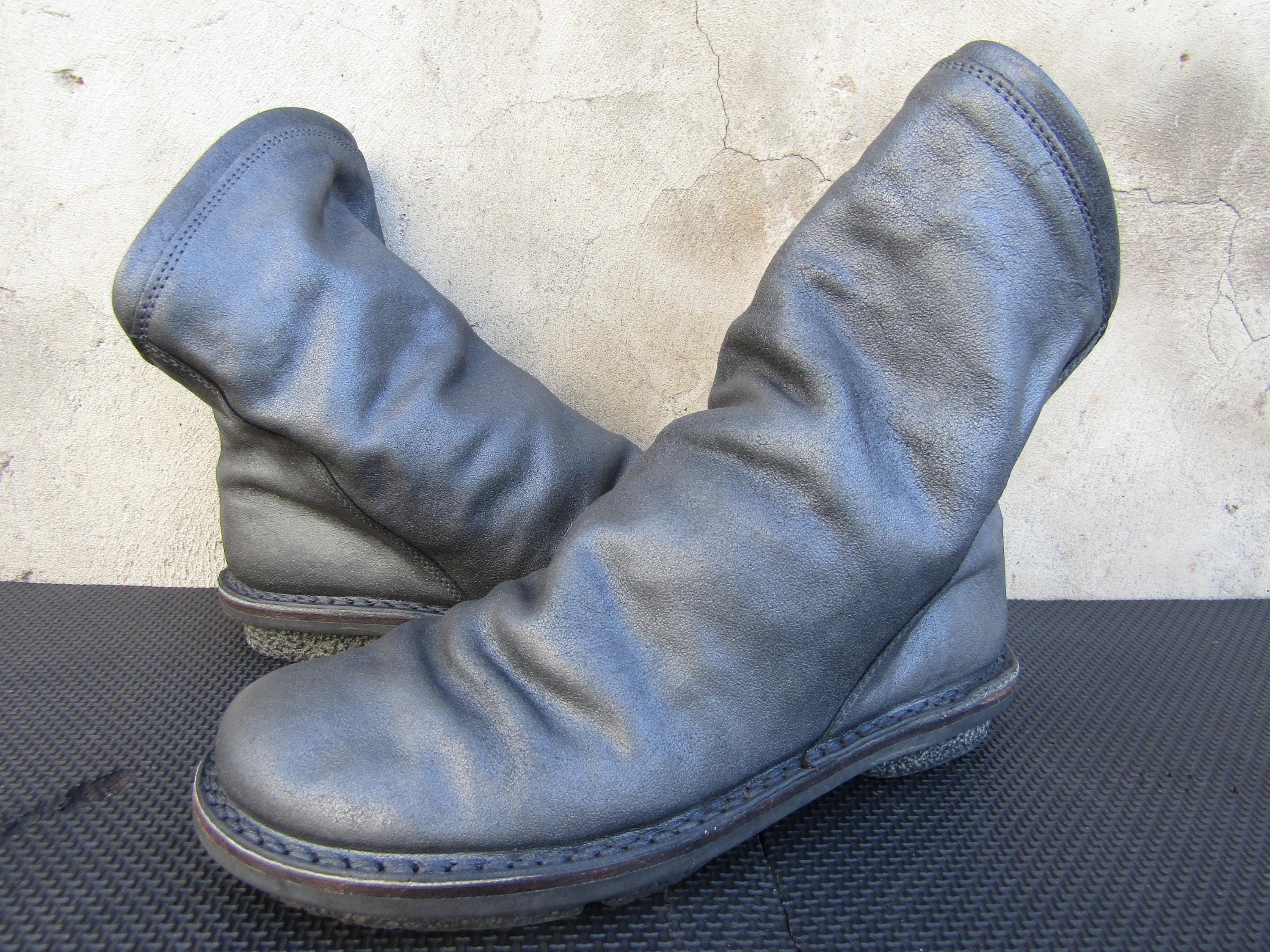 Grey leather slouch boots deals