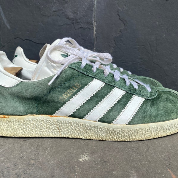 Rare Adidas vintage Green Suede Gazelle Sneaker Made in Taiwan Sz- US 10