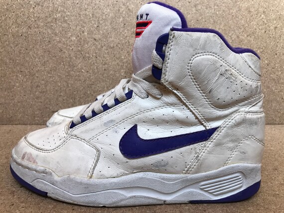 1993 nike basketball shoes