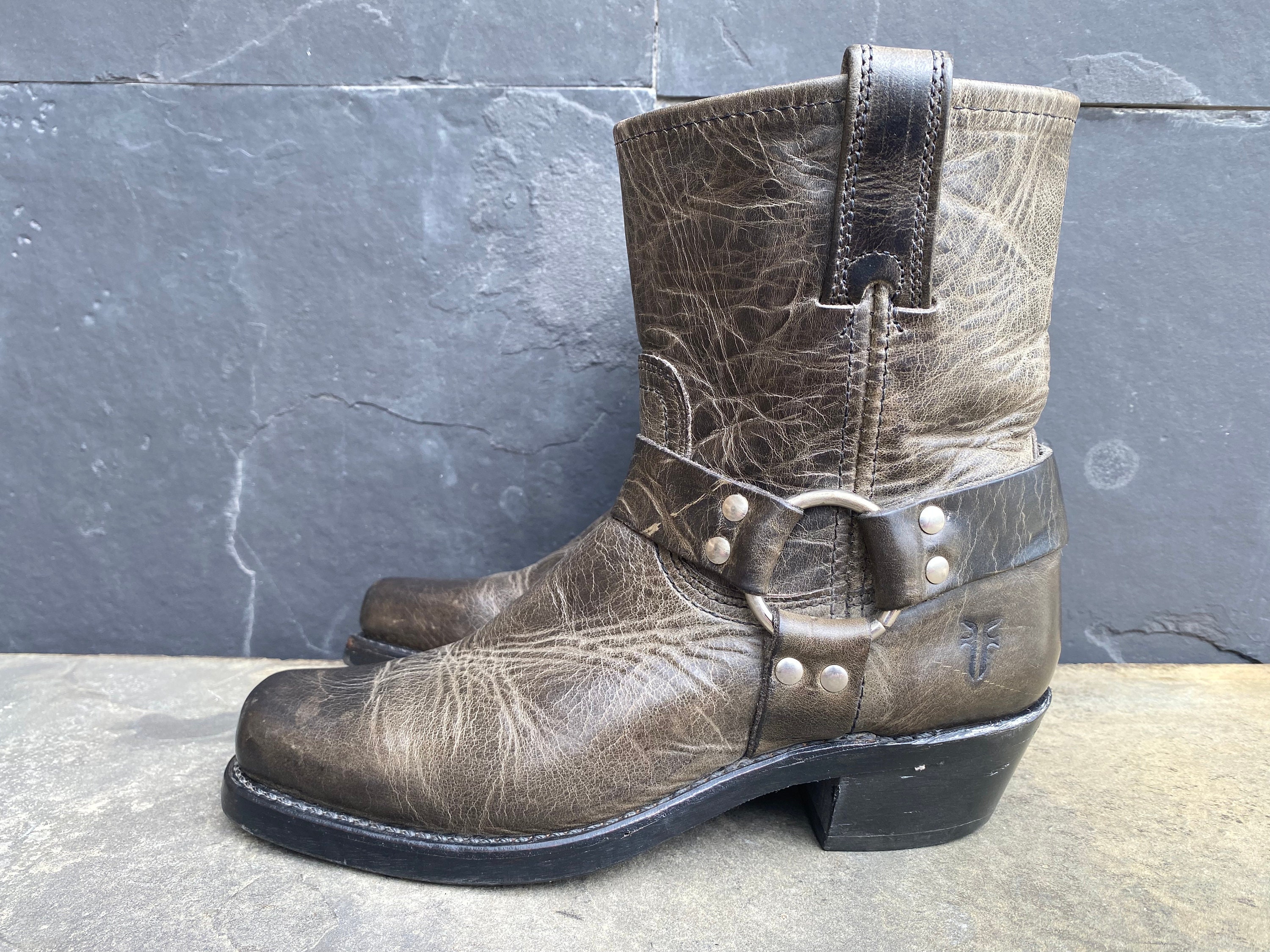 Frye boots best sale grey