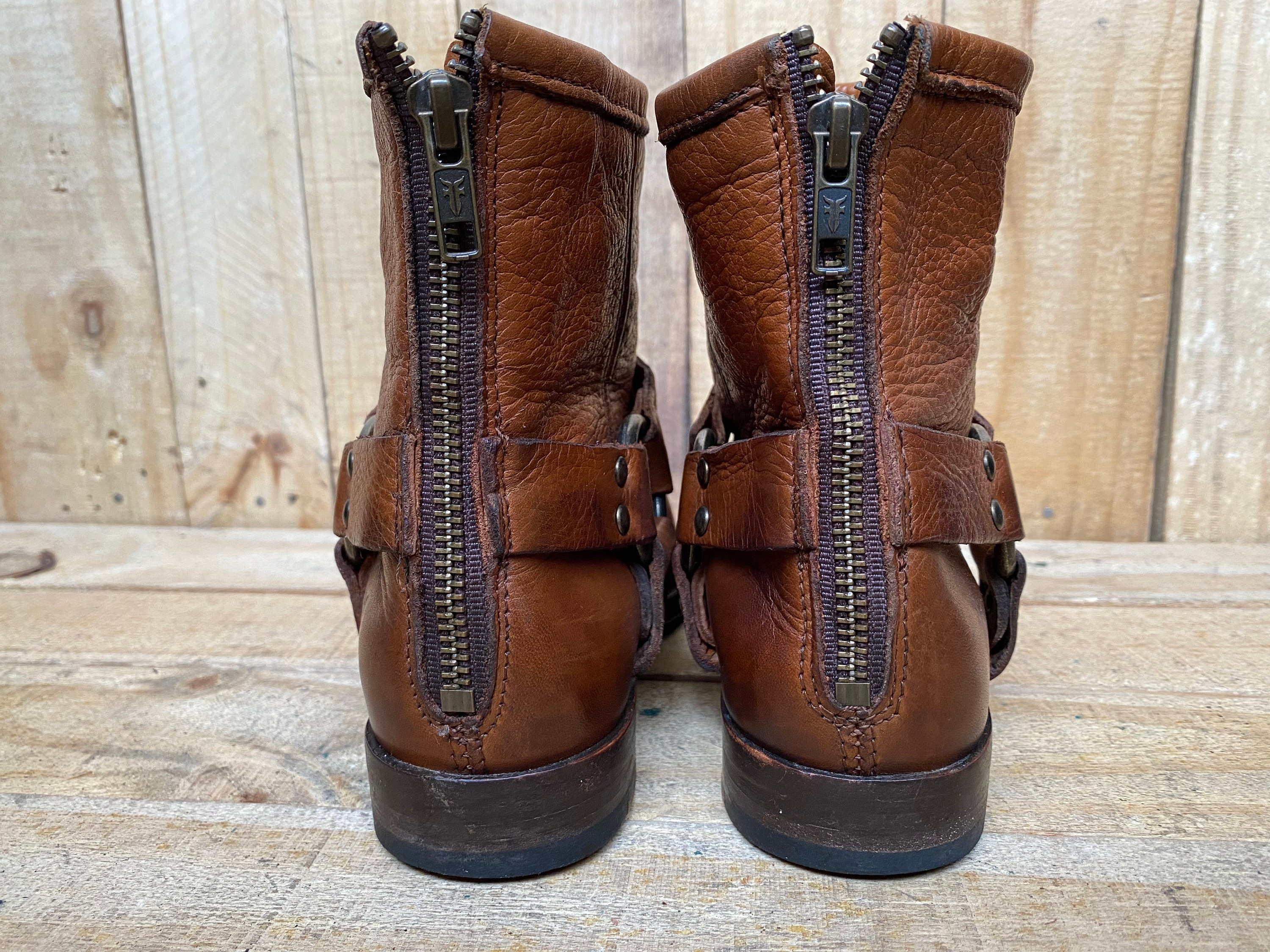 Frye Women s Philip Harness Leather Back Zip Ankle Boots Brown Biker Sz 5.5 B