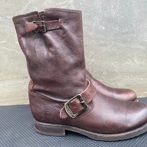 FRYE Veronica korte bruine leren laarzen dubbele gesp motorbiker dames 6,5 B