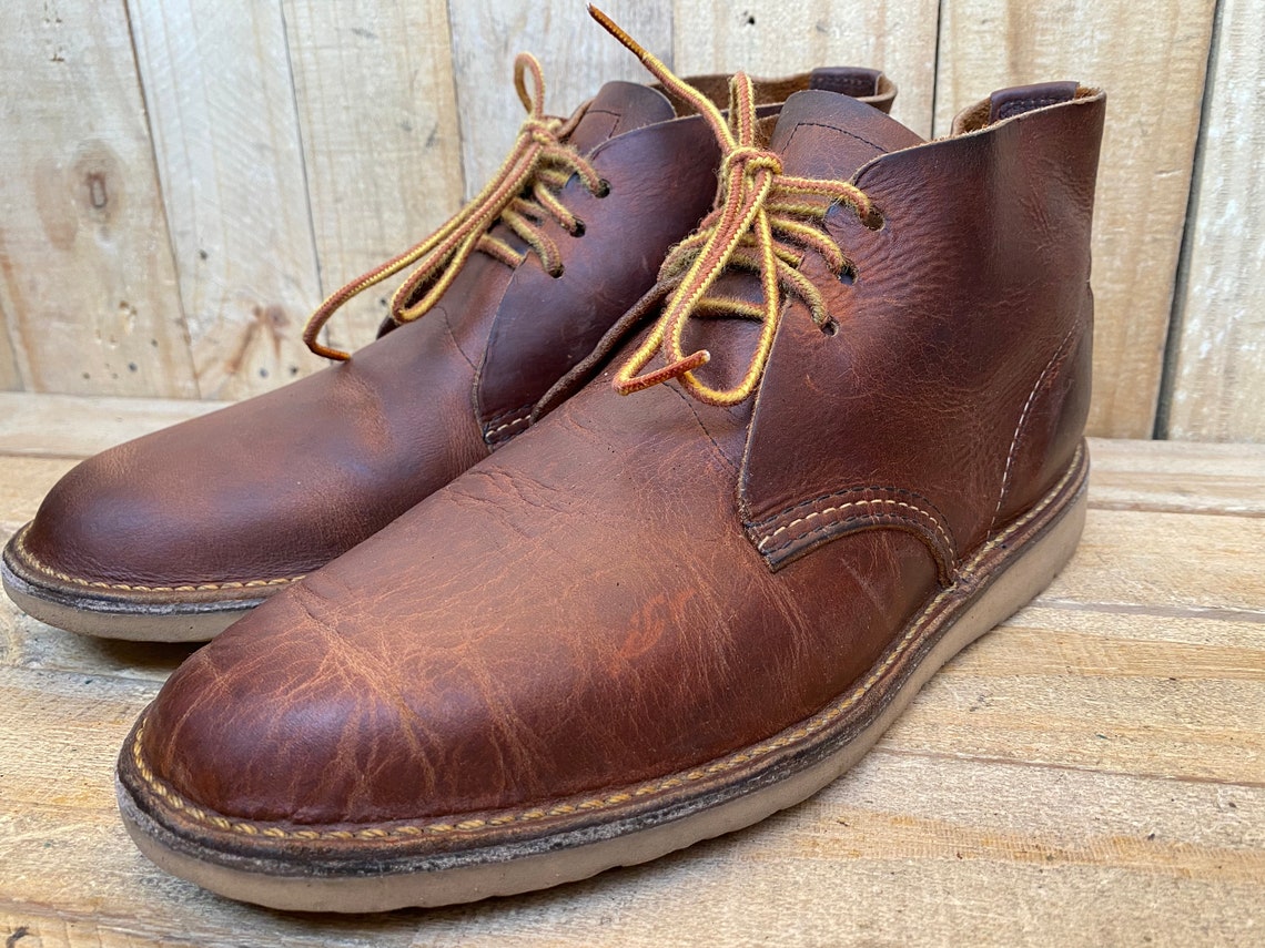 red wing heritage men's weekender chukka boot