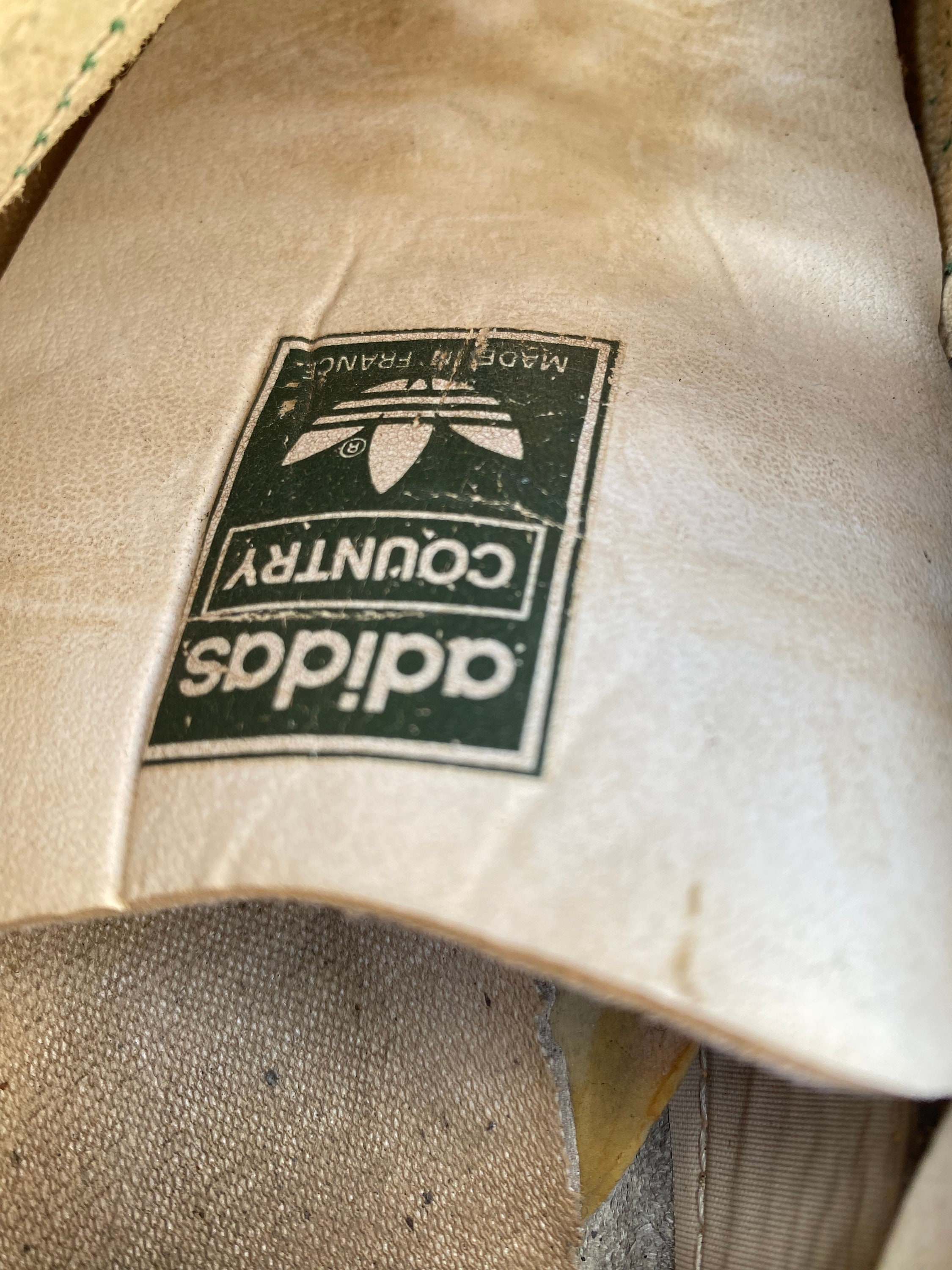 【Special Archives】about70s Adidas French Rare VTG 70s Adidas Country France White & Green Leather