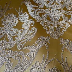 Jacquard Royal 240 x 140 cm gold beige decorative fabric, classic ornaments (F26)