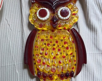 Vintage 1970er Jahre Lucite Owl Wanddekor Gelb Rot Splatter