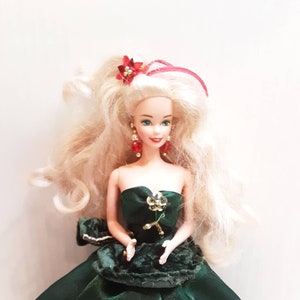 Holiday barbie green dress hot sale