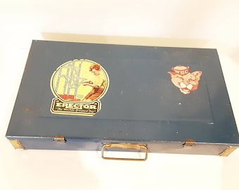 Vintage Gilbert Erector Set No. 2 in Original Metal Case W  VTG Erector Set AC Gilbert 4-1/2 - Metal Storage Box Only main image 0