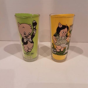 Pair of Porky & Petunia Pig, Cartoon Pepsi glasses