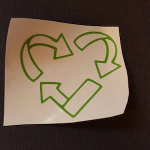 Recycle deca,recycle heart decal, go green decal,vinyl car decal,recycle in decal,recycle bin decal fee ps