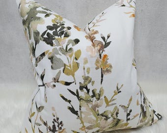 Funda de cojín floral campestre primaveral Country Hana Villa Nova - Flores de pradera para sofá, funda llamativa, precioso diseño de glicinia