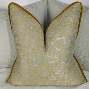 Velvet Piped Luxury Cushion Cover Textured case Silver / Gold / Chartreuse Modern Home Decor Contemporary Sofa & Bed Pillow Cover Designer.