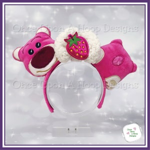 Pluszowy Miś Truskawkowy MEar 4-częściowy Zestaw ITH Cyfrowy Projekt Haftu Maszynowego - NATYCHMIASTOWE POBIERANIE
