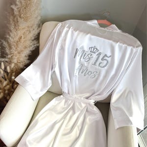 White Mis XV Robe, Quinceañera Robe, Silk Personalized Quinceañera Robe, Sweet Sixteen Robe Custom Glitter, Mis Quince Birthday Robe