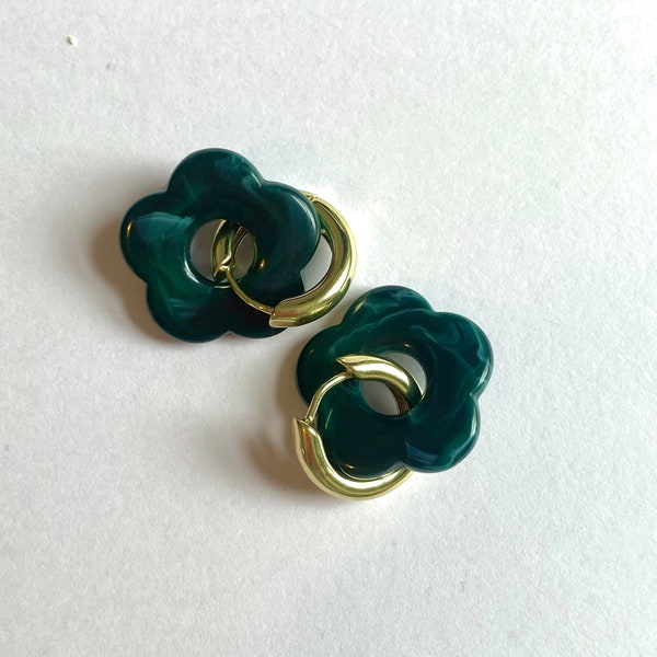 Jade Green Flower Shaped Bead Charm Chunky Gold Hoop Earrings