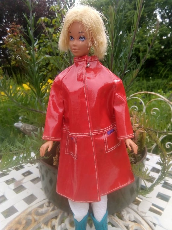 barbie rouge