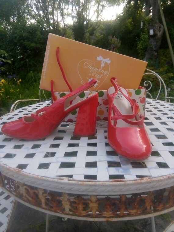 vintage style red shoes