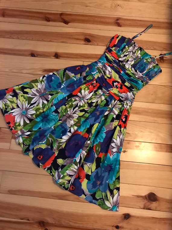 1980s does 1950s Vintage vibrant Floral Sundress