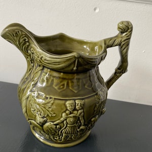 Vintage Arthur Wood jug/ pitcher