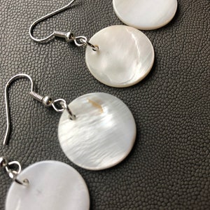 Handmade Native American made beautiful mother of pearl disc shaped earrings image 3