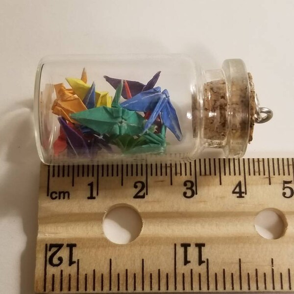 4 cm Glass Bottle Crane Charm