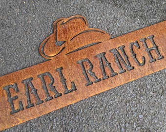Rustic Corten Steel Property Sign 35x100cm - Cowboy Hat Farm Name Personalised Decor - Western Style Home or Business Gift - Rusted Metal