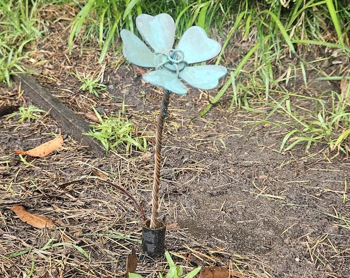 Copper Flowers Life Sized - Gift For Wife, 7th Anniversary, 22nd Anniversary. Memorial flower, Mothers Day, Metal Ornament bunch of flowers