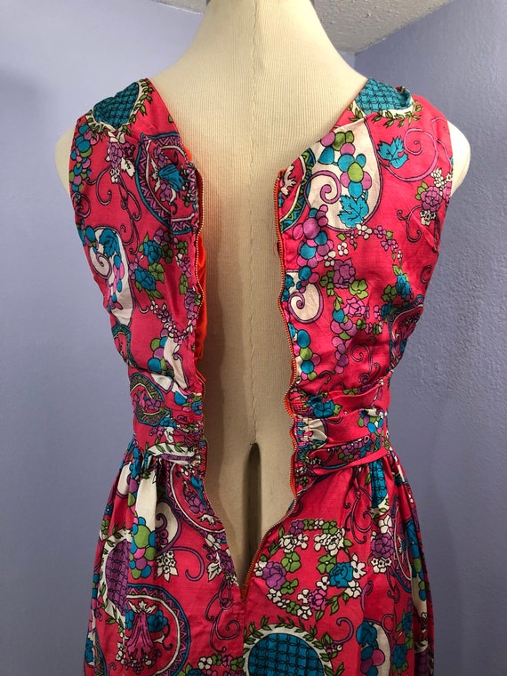 One-of-A-Kind Sexy Psychedelic Dress - Late 60s o… - image 9