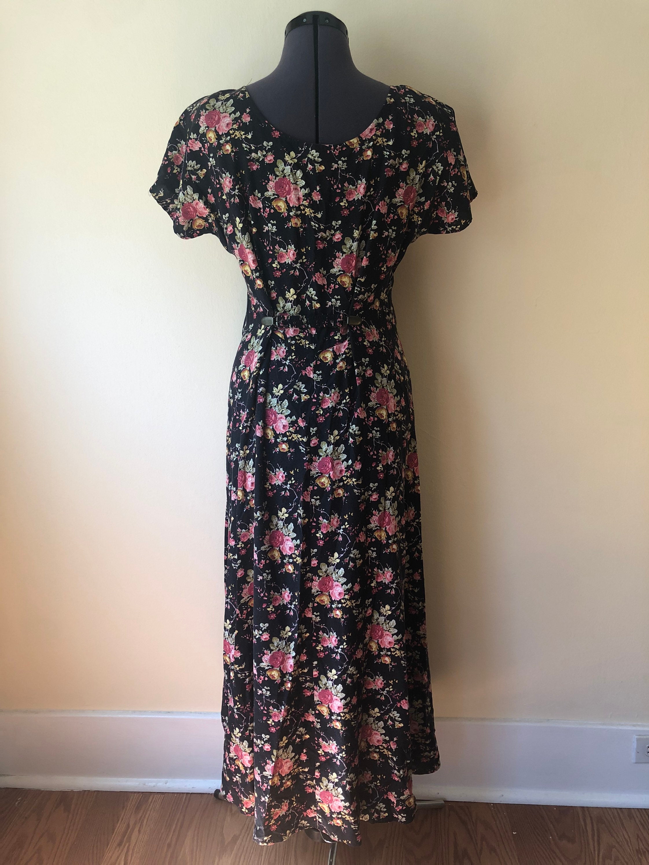 Classic 1990's Floral Grunge Dress by Molly Malloy for All | Etsy