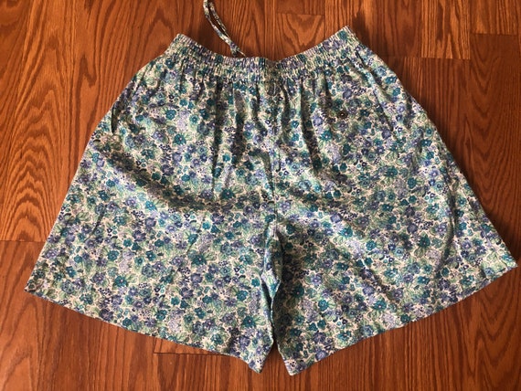 Light Floral Print Cotton Shorts || Small || 1980… - image 3