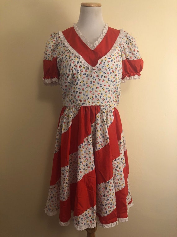 Vintage Rainbow Floral Square Dancing Dress || XS 