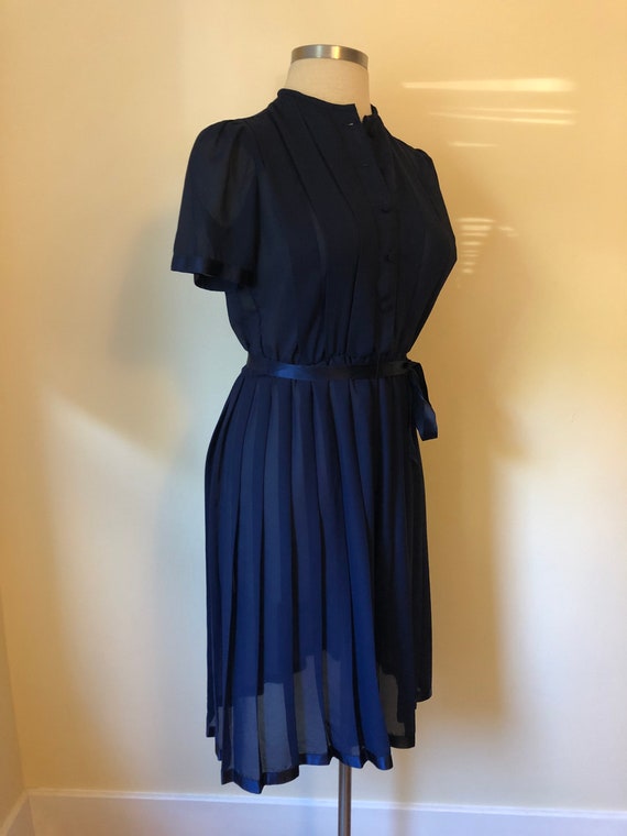 Navy Blue 70s-does-40s Pleated Cocktail Dress  ||… - image 3