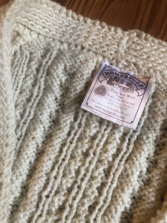 New Zealand Wool Knit Cardigan Large Gem