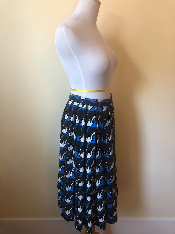 Unique Hand Painted 1950s Circle Skirt with Swall… - image 3