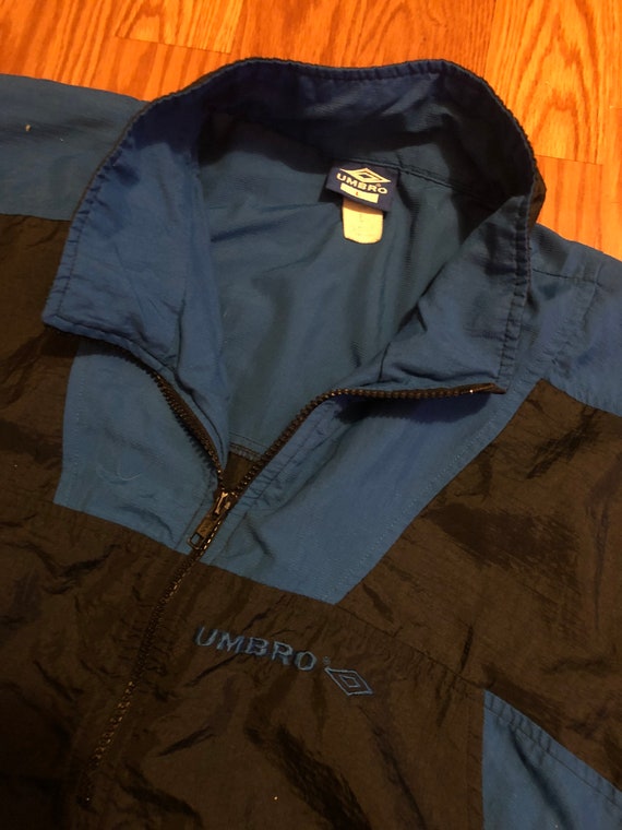 Vintage Umbro Half Zip Batwing Windbreaker || Lar… - image 5