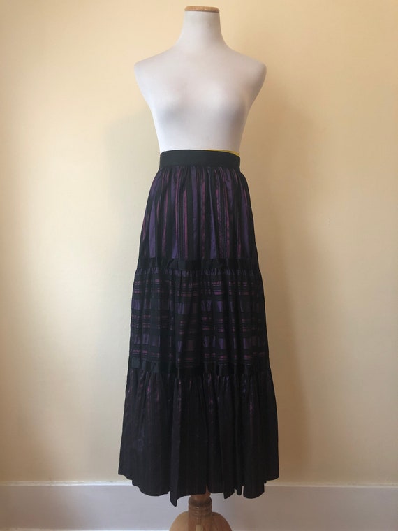 1970's Moulin Rouge Vera Mont Skirt || XXS || Gun… - image 2