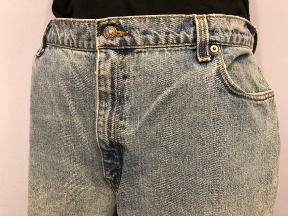 Faded 90's Levis 551 - W36 - image 7