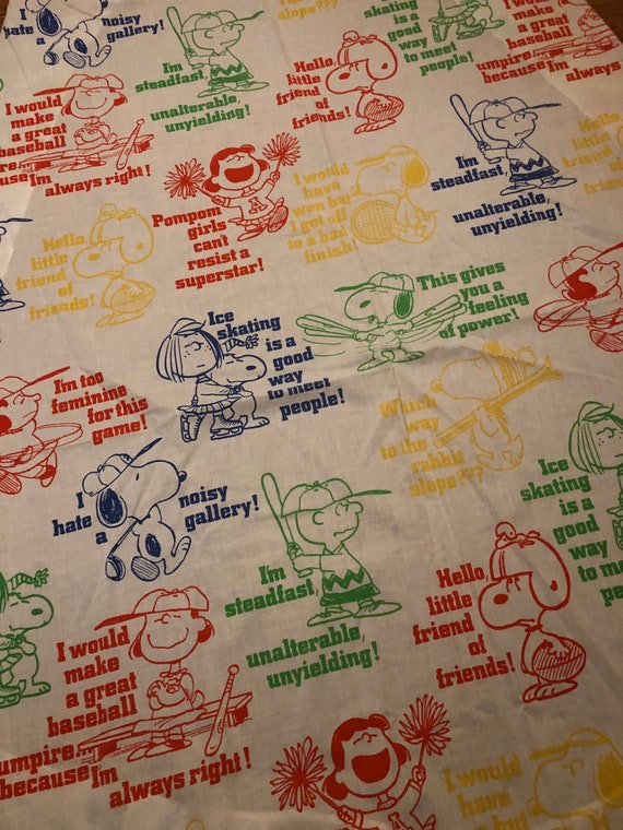 Vtg 1966 Peanuts Twin Sz Bed Spread Snoopy Charlie Brown Fabric Yellow Gang 