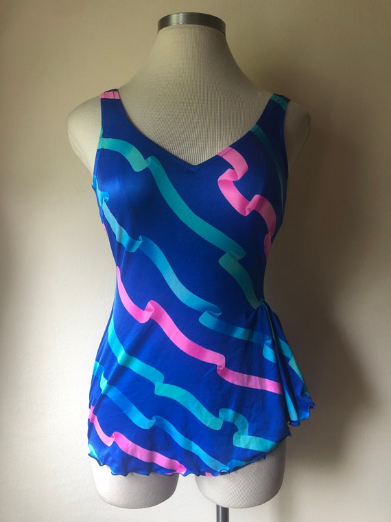 Cute Memphis-style Print Front-Skirted One-Piece … - image 8